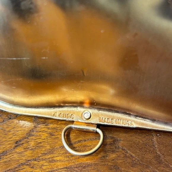 Set of 2 copper tone aluminum strawberry shaped jelly molds 4 cup capacity - Picture 5 of 10